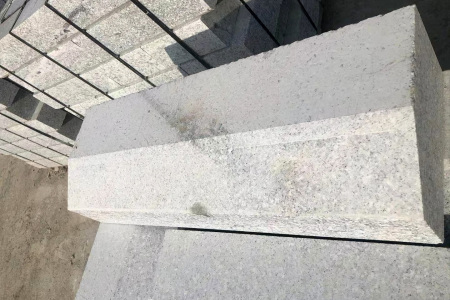 路牙石