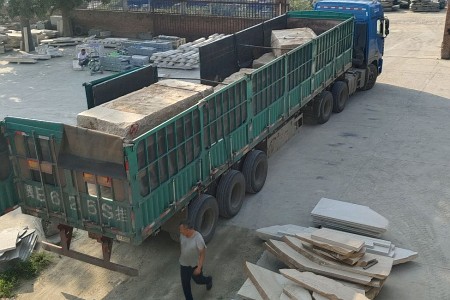 卡麥石料到廠