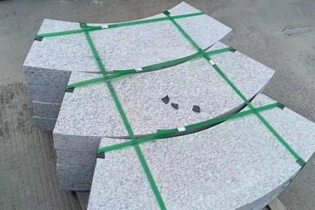 路沿石